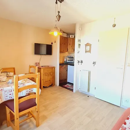 Champame By Interhome * Les Deux Alpes